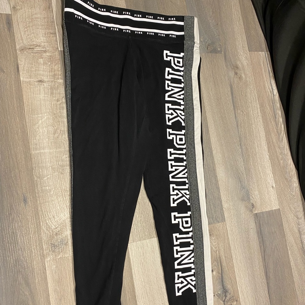 Like New PINK YOGA Leggings size L